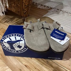 Birkenstock Boston Clog Taupe size 7 NEVER WORN